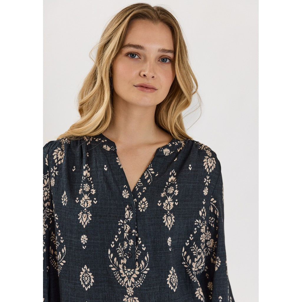 CLAIRE CWSeverine Shirts 3244 Black